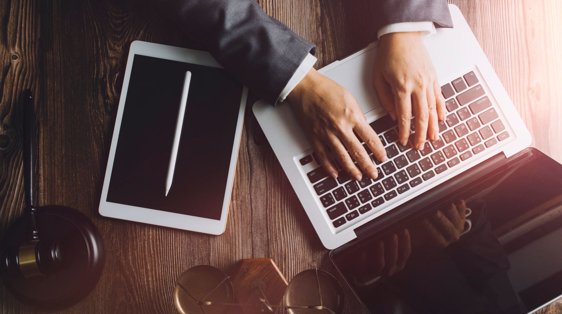 KGPN – wezwanie do zapłaty, sąd, komornik. Co to? Kontakt. Jak sobie poradzić?