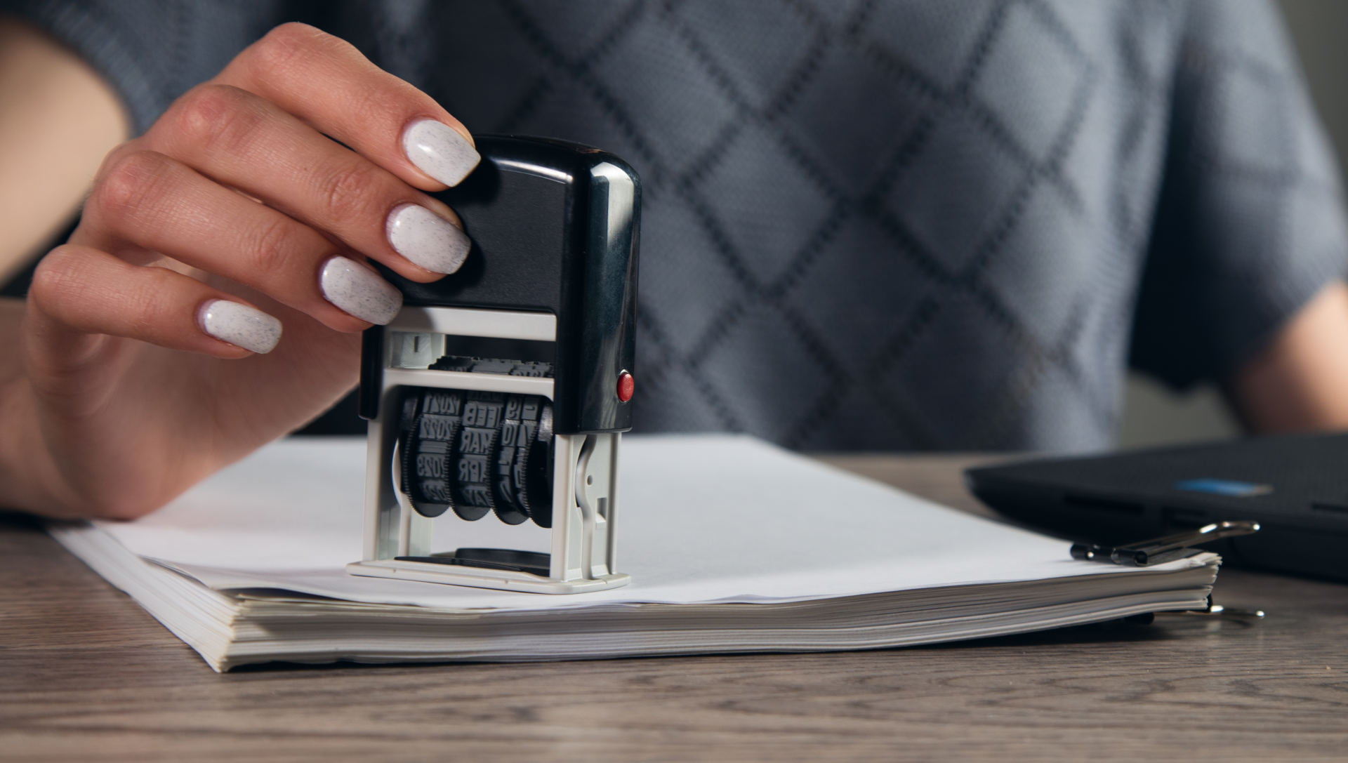 Skarga na czynności komornika. Formularz, WZÓR. Jak napisać i złożyć?